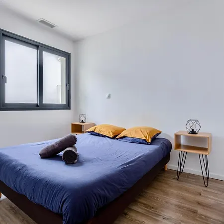 Vakantiehuis Maison T4 Climatisee Avec Jacuzzi A *