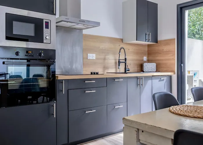 Maison T4 Climatisee Avec Jacuzzi A Vakantiehuis *