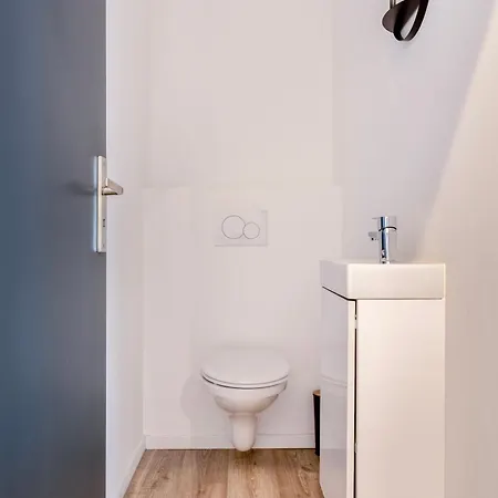 Maison T4 Climatisée Avec Jacuzzi à * Lagord