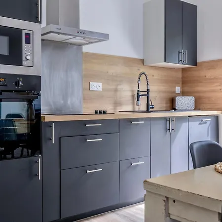 Maison T4 Climatisée Avec Jacuzzi à Hébergement de vacances *