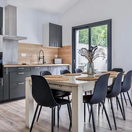 Maison T4 Climatisée Avec Jacuzzi à Hébergement de vacances Lagord